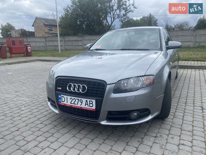 Седан Audi A4 2004 в Коростене