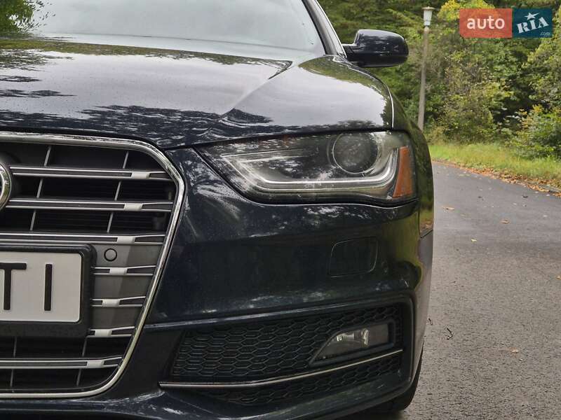 Седан Audi A4 2013 в Киеве