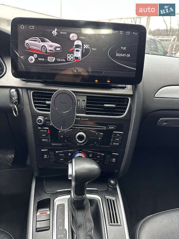 Седан Audi A4 2013 в Шацке