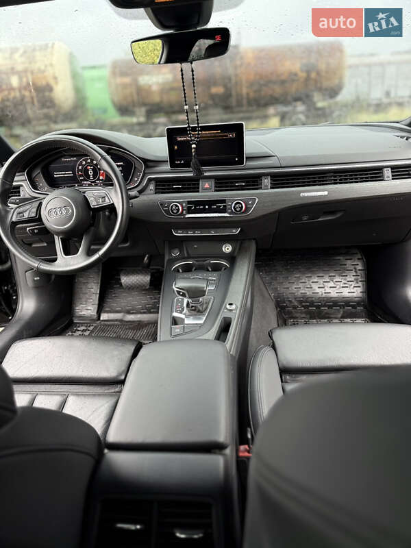 Седан Audi A4 2019 в Вінниці