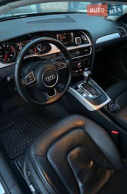 Седан Audi A4 2014 в 