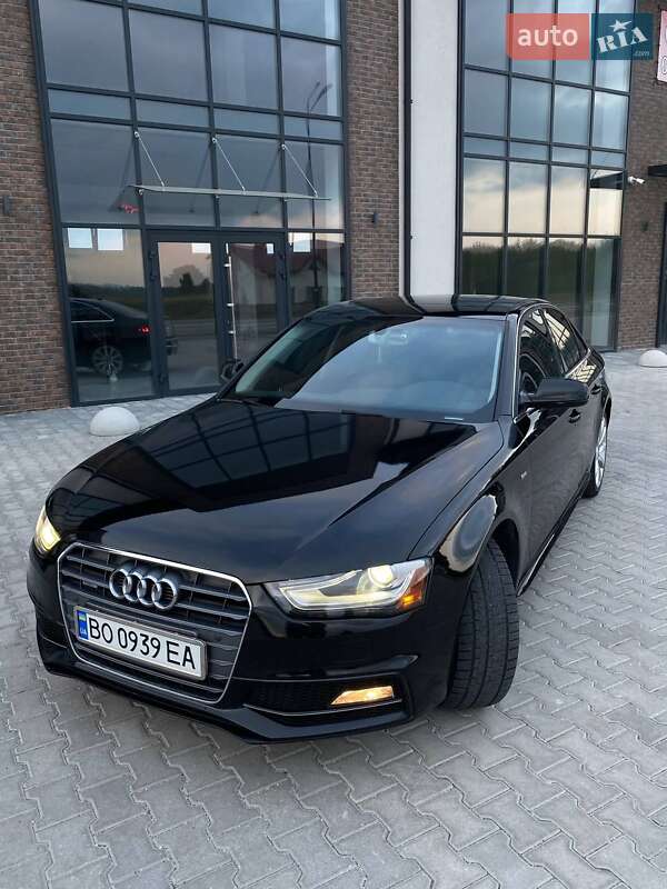 Седан Audi A4 2014 в Тернополе