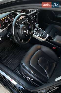 Седан Audi A4 2014 в 