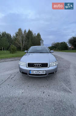 Седан Audi A4 2004 в 