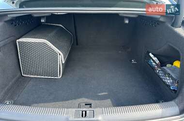 Седан Audi A4 2010 в 