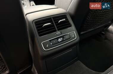 Седан Audi A4 2016 в 