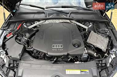 Седан Audi A4 2016 в 
