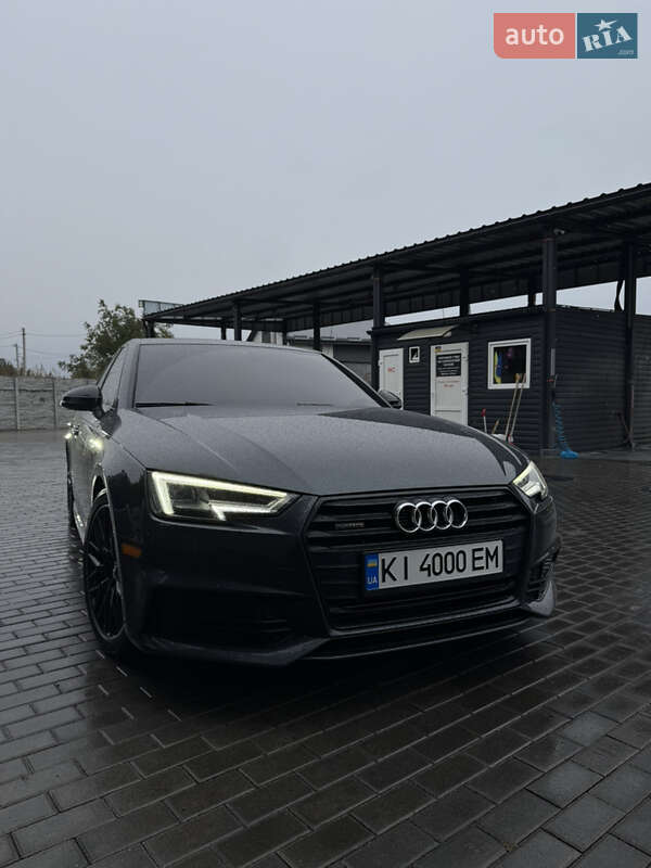 Audi A4 2017 Audi A4 2017