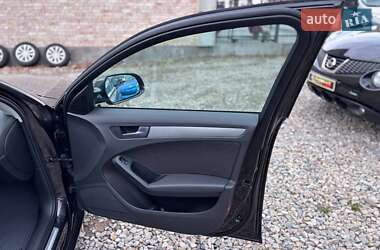 Седан Audi A4 2010 в 