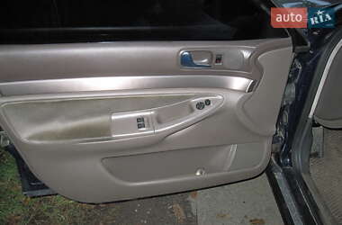 Седан Audi A4 1999 в 