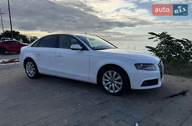 Седан Audi A4 2010 в 