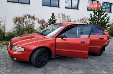 Седан Audi A4 1996 в 