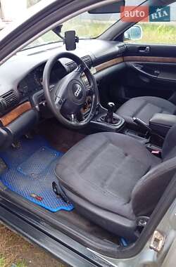 Универсал Audi A4 1997 в 