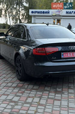 Седан Audi A4 2013 в 