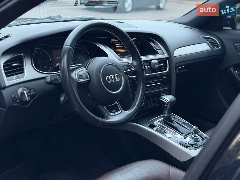 Седан Audi A4 2013 в Лубнах