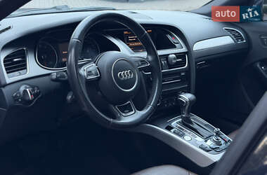 Седан Audi A4 2013 в 