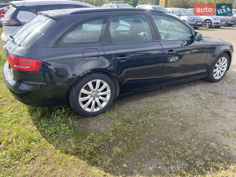 Универсал Audi A4 2010 в Львове