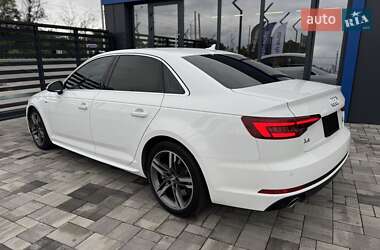 Седан Audi A4 2018 в 