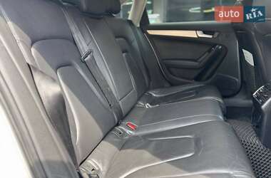 Седан Audi A4 2012 в 