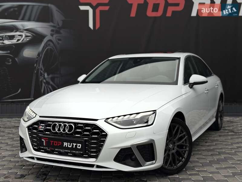Audi A4 2021