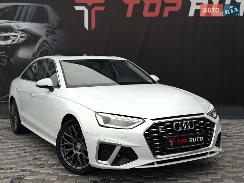 Седан Audi A4 2021 в Львові