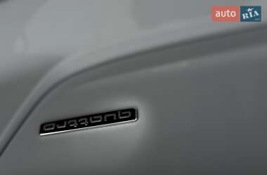 Седан Audi A4 2021 в 