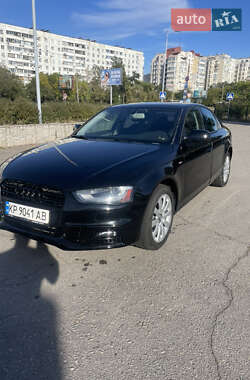 Седан Audi A4 2014 в Запоріжжі
