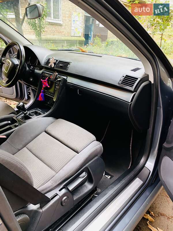 Универсал Audi A4 2005 в Киеве