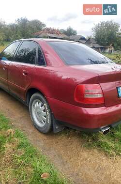 Седан Audi A4 1999 в 