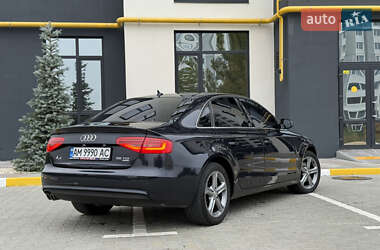 Седан Audi A4 2014 в 