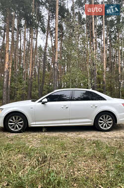 Седан Audi A4 2018 в 