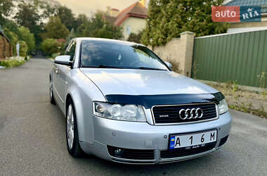 Седан Audi A4 2001 в 