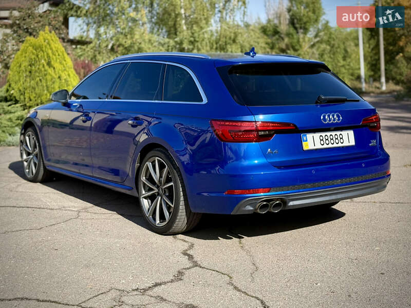 Универсал Audi A4 2016 в Днепре
