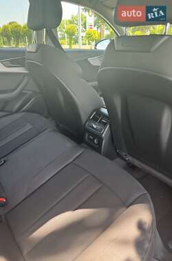 Універсал Audi A4 2018 в 