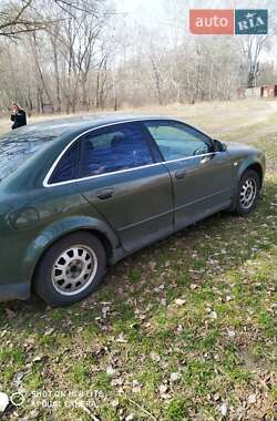 Седан Audi A4 2001 в 