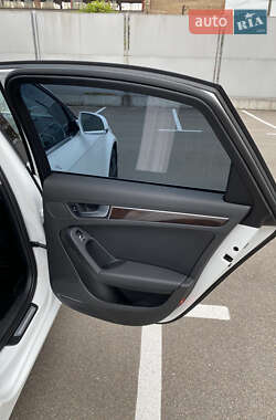 Седан Audi A4 2013 в 