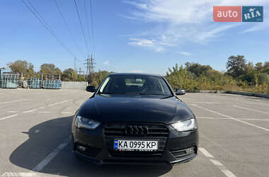 Седан Audi A4 2012 в 