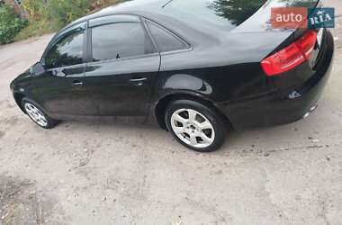 Седан Audi A4 2009 в 