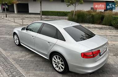 Седан Audi A4 2013 в 