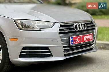 Седан Audi A4 2017 в 