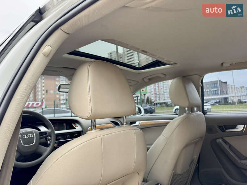 Седан Audi A4 2010 в Киеве
