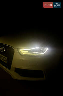 Седан Audi A4 2014 в 