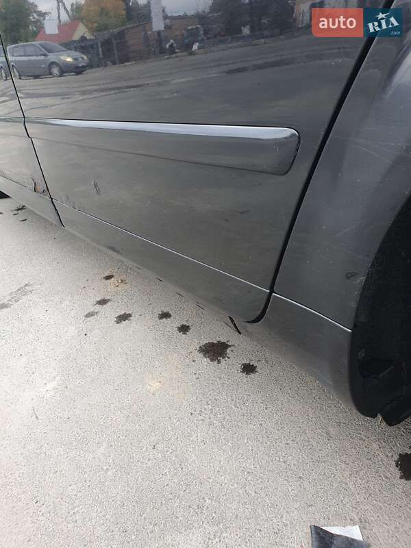 Универсал Audi A4 2003 в Теплике