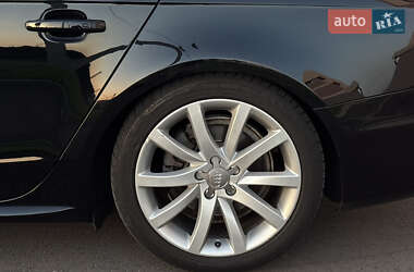 Седан Audi A4 2013 в 