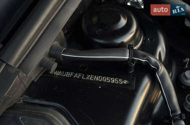 Седан Audi A4 2013 в 