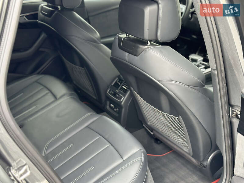 Универсал Audi A4 2022 в Ровно
