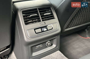 Универсал Audi A4 2022 в 