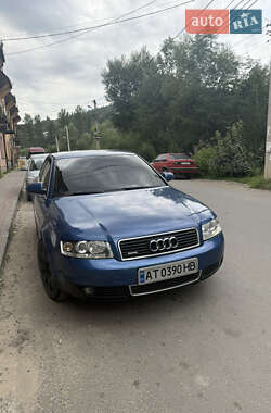 Седан Audi A4 2000 в Івано-Франківську