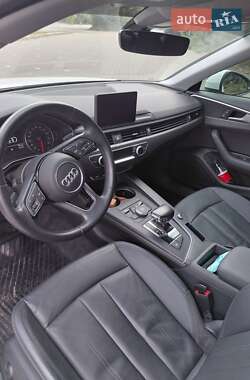 Седан Audi A4 2016 в 