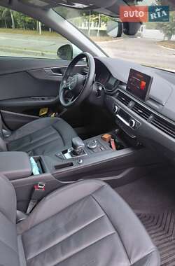 Седан Audi A4 2016 в 